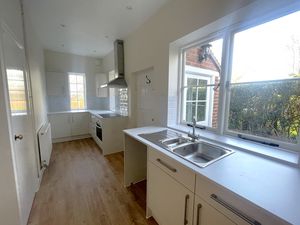 Photo 21- click for photo gallery